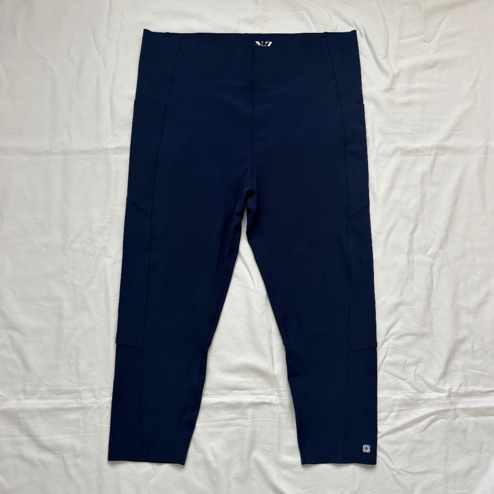NIC + ZOE Navy Blue Cropped Leggings with Pockets